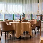 Leonardo Da Vinci Otel Erba