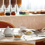 Otel Leonardo Da Vinci