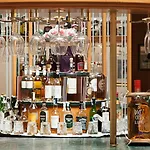 Otel Leonardo Da Vinci