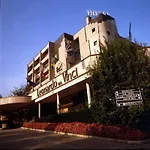 Otel Leonardo Da Vinci Erba