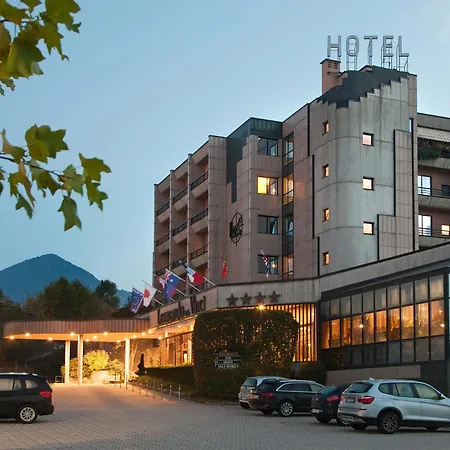 Leonardo Da Vinci Hotel Erba