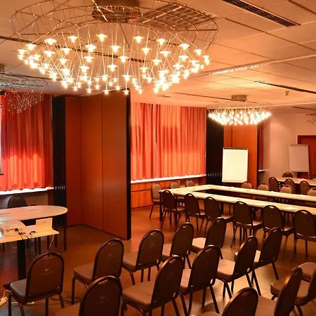 Leonardo Da Vinci 4* ארבה