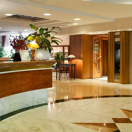 Hotell Leonardo Da Vinci