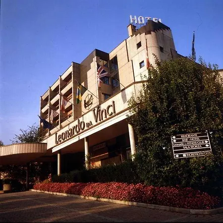 Hotell Leonardo Da Vinci Erba