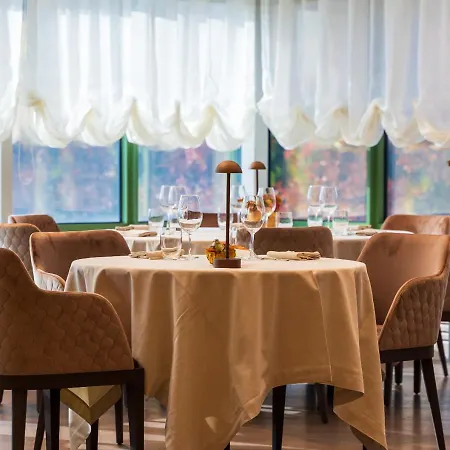 Hotel Western Leonardo Da Vinci 4*