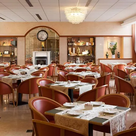 Leonardo Da Vinci Hotell