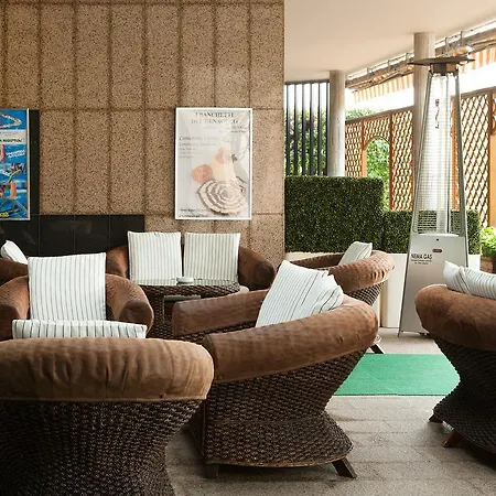 Western Leonardo Da Vinci 4*