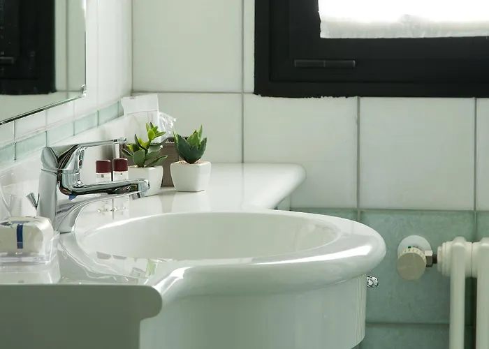 Leonardo Da Vinci Hotell 4*